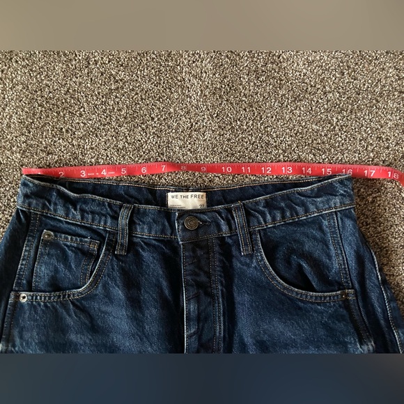 We The Free Good Luck Mid-Rise Barrel Jeans 
(Deep End)
*Brand New Never Worn* - Picture 6 of 7